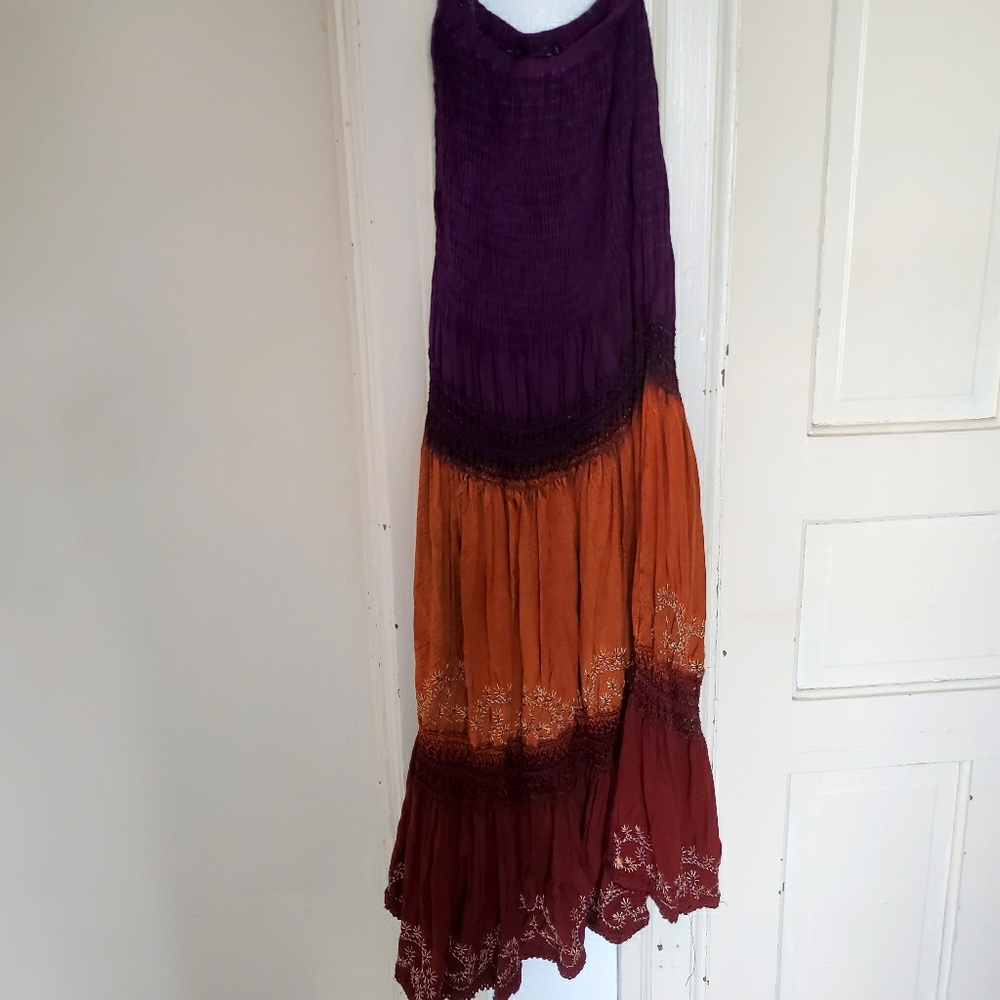 Strapless ombre embroidered dress